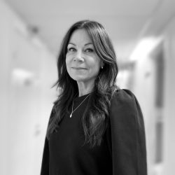 Josefine svartvit_kvadrat